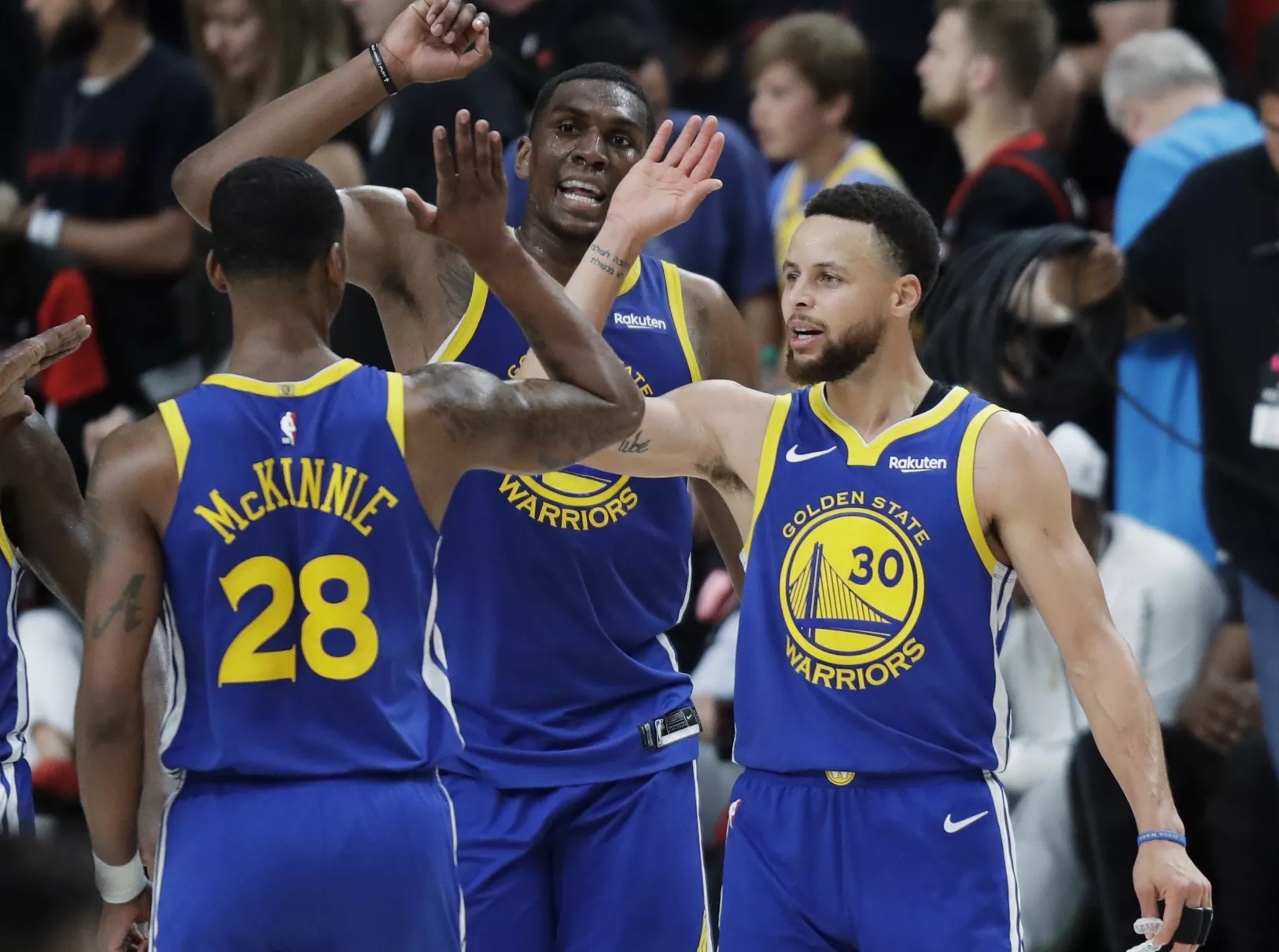 Raptors sin chance de vencer a los Warriors