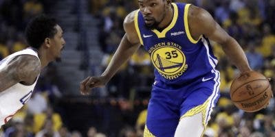 Kevin Durant  supera a LeBron  James cuando más importa