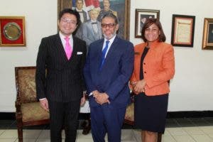 Presidente de la JCI visita Inposdon para conocer dinámica del comercio electrónico