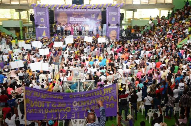 Danilistas volvieron a tomar las calles este domingo en al menos seis provincias del país