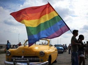 Cuba anuncia nuevo hotel LGTBI en medio de polémica por desfile gay cancelado