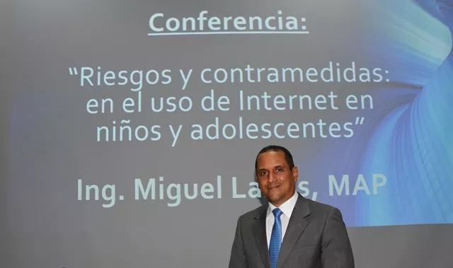 Experto alerta sobre riesgos en el uso de Internet en niños y adolescentes