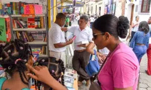 Feria del Libro concluye este domingo con actividades literarias, teatrales y cine