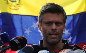 Leopoldo López reaparece y asegura que derrocarán a Nicolás Maduro