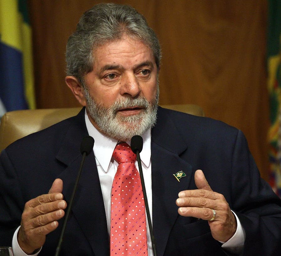Lula afirma que quiere salir de la cárcel solo con el «100 % de inocencia»