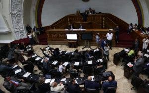 Asamblea Nacional venezolana alerta catástrofe humanitaria