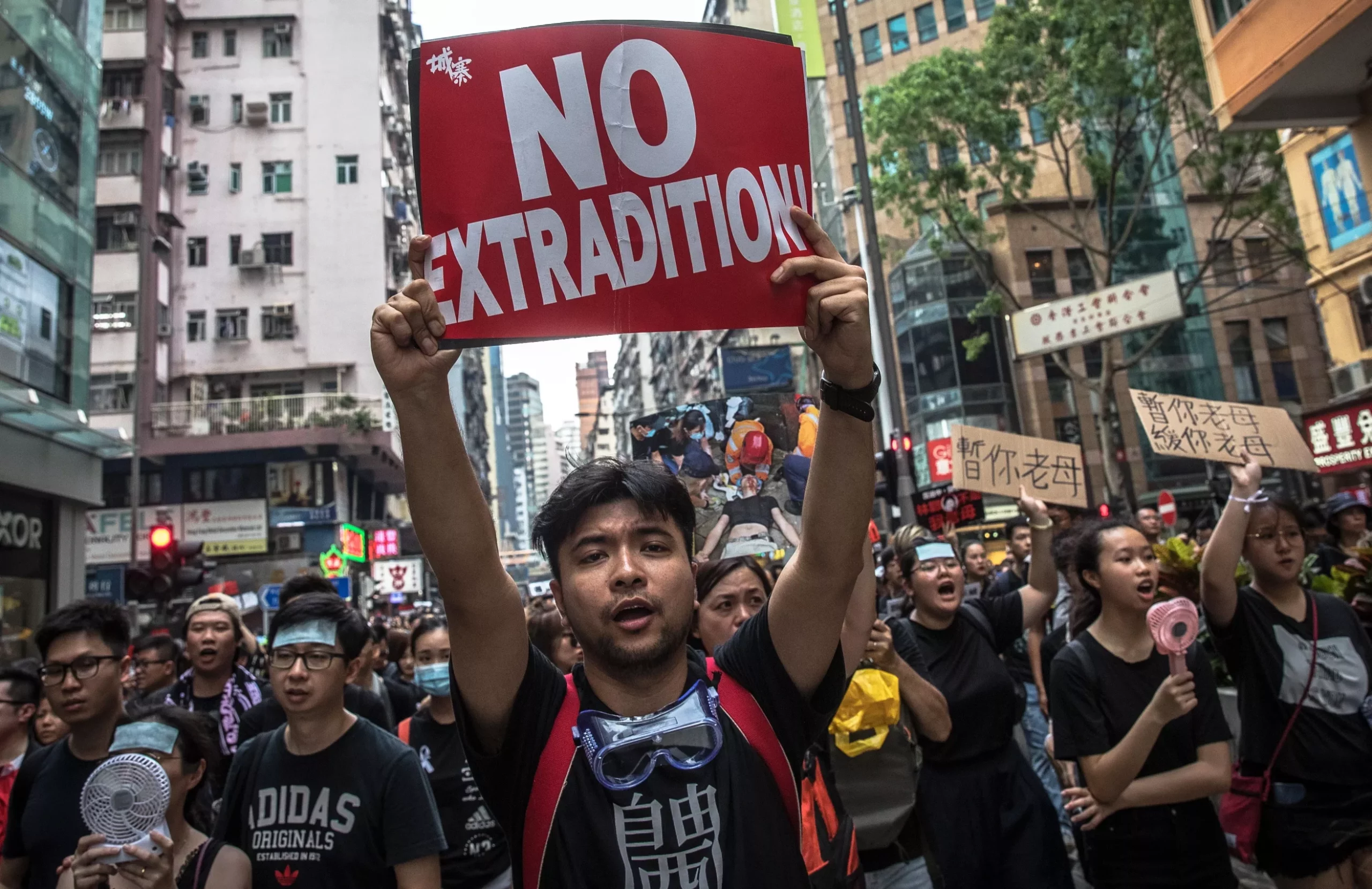 Hong Kong marcha en defensa derechos