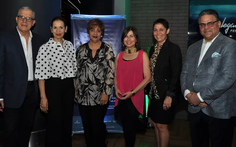 “Un legado de luz” en homenaje a Fernando Báez Centro Mirador