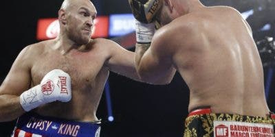 Fury derrota por nocaut a Schwarz