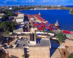 El monumento  a  Montesinos  logra esplendor