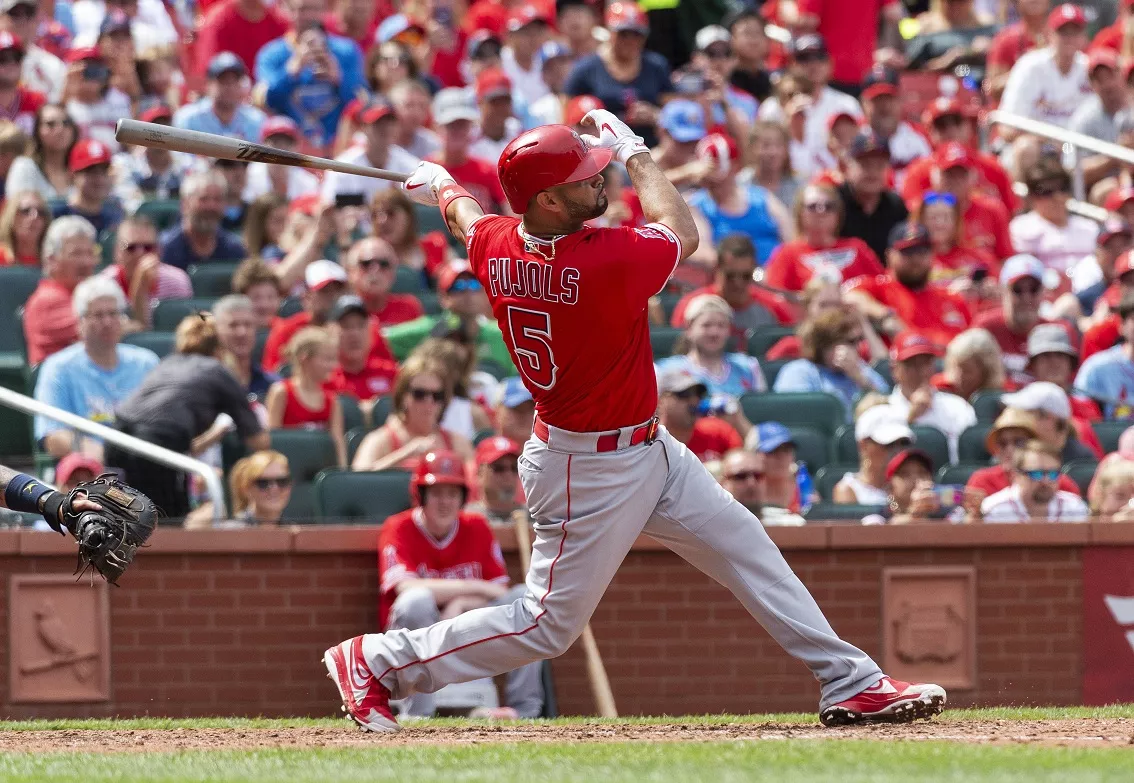 Albert Pujols se despide de los Cardenales de San Luis con dos hits