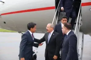 Danilo Medina salió hacia El Salvador para asistir a toma de posesión del presidente Nayib Bukele