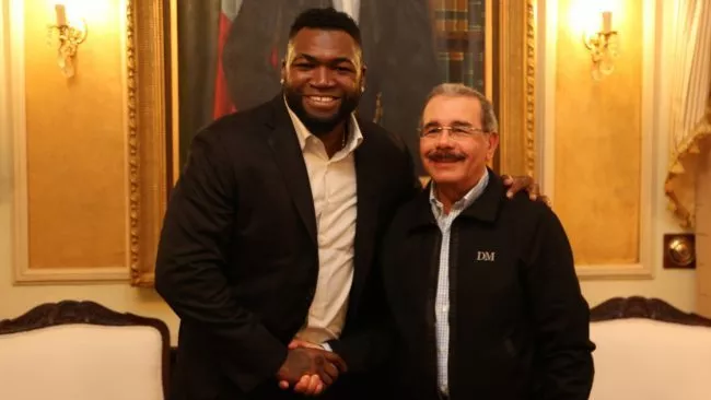 Presidente Danilo Medina lamenta incidente del que fue víctima  David Ortiz