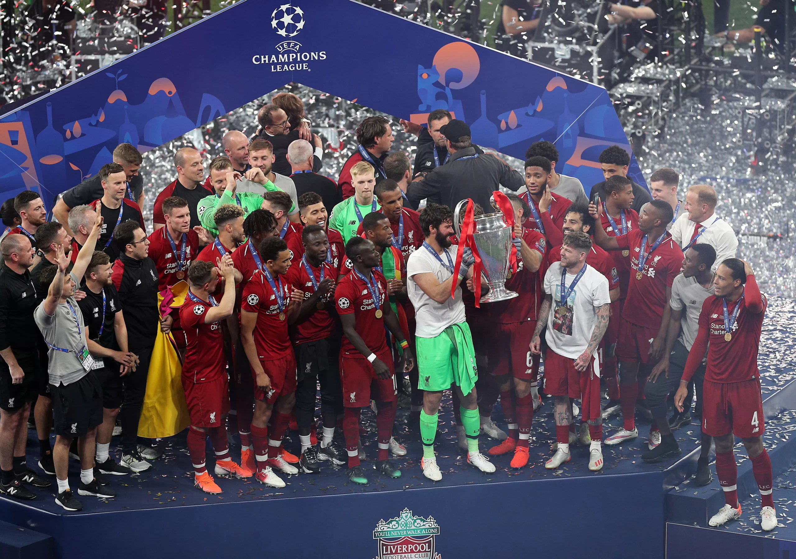 Campeones: Liverpool suma 6ta corona, vence 2-0 a Tottenham