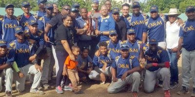 Universidad O&M conquista título en torneo de béisbol AA del Distrito Nacional