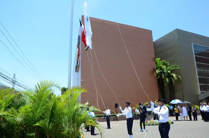 Grupo de medios impresos Corripio anuncia plan de fusión áreas operativas