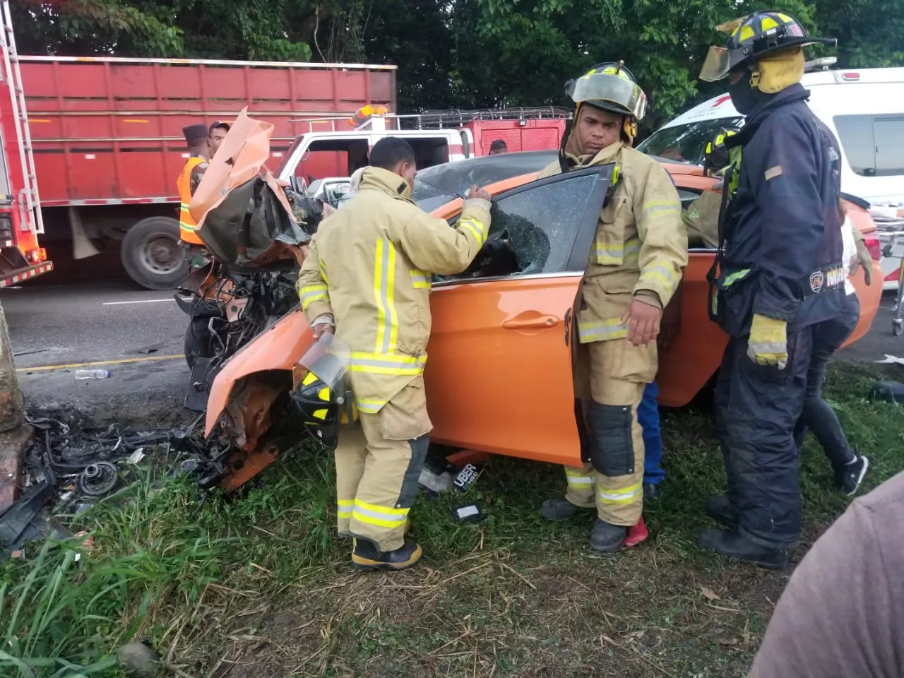 Dos muertos  y dos heridos de gravedad en accidente de tránsito ocurrido en La Vega