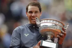 Nadal vence a Thiem para 12do título de Abierto de Francia