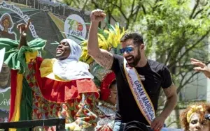 Ricky Martin causa furor como mariscal del Desfile Nacional Puertorriqueño