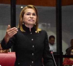 Sonia Mateo: «Leonel Fernández ha sido presidente, pero no es político»