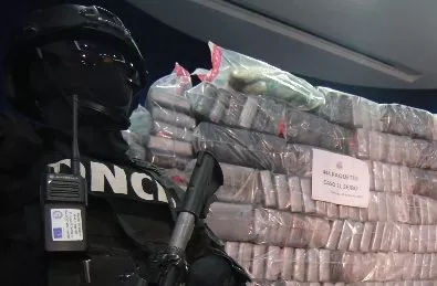 Autoridades tras miembros de red a la que le ocuparon 470 kilos cocaína