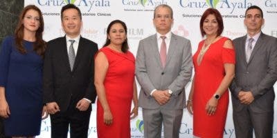 Cruz Ayala SRL auspicia conferencias científicas