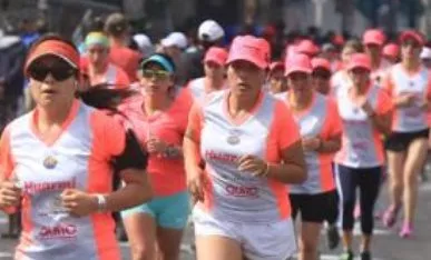 Carrera 5k persigue fondos techar club