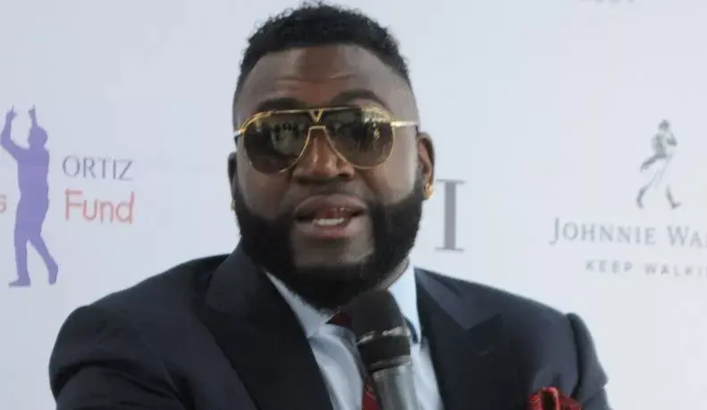 Jueza revoca archivo expediente contra David Ortiz; abogada dice «nadie está por encima de ley»