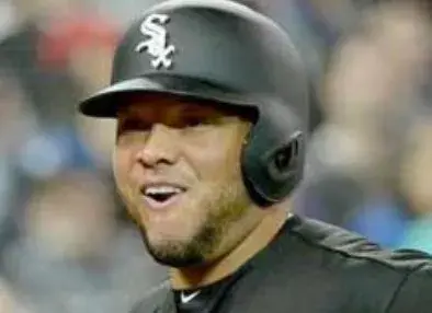 Receptor Welington Castillo es activado en los White Sox