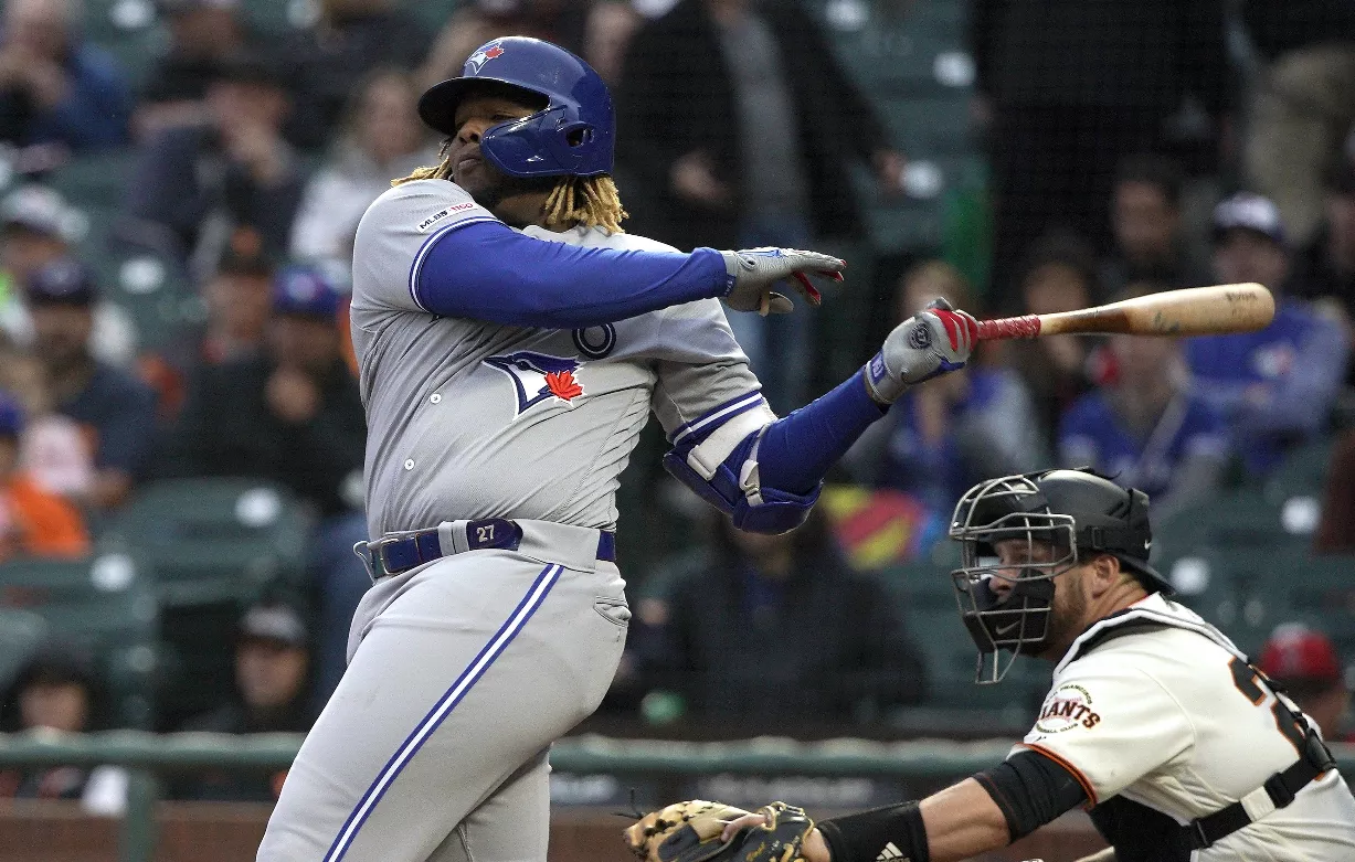 Vladimir Guerrero Jr. sale de la carrera al premio Novato del Año