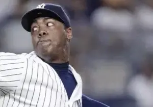 Aroldis Chapman planea no completar contrato