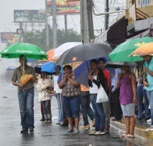 Meteorología pronostica lluvias dispersas y temperaturas agradables para este domingo