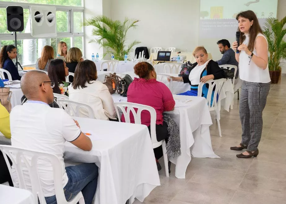 ISFODOSU integra a su formación docente técnicas para la prevención de la violencia escolar