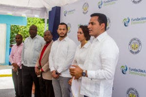 Fundación AES dona equipos y mobiliario al hospital de Boca Chica