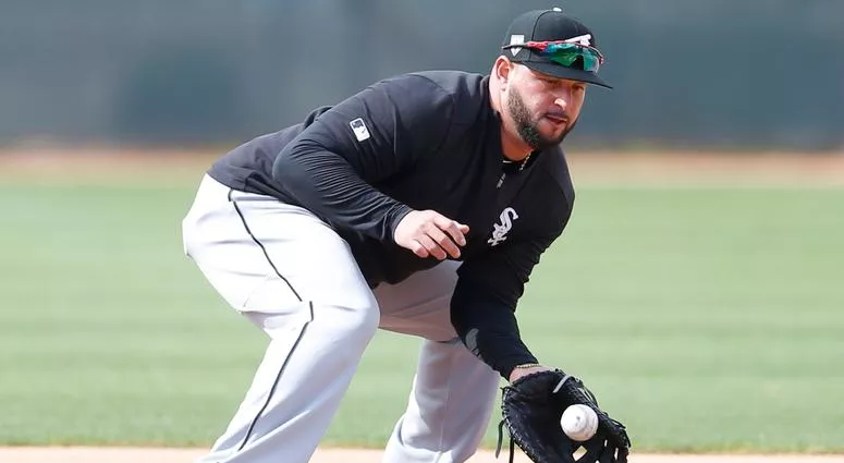 Los White Sox dejaron en libertad a Yonder Alonso