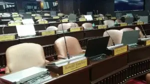 Diputados del PRM se retiran de la sesión por 15 minutos para consultar asuntos internos