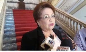 Alejandrina Germán espera se cumpla lo acordado por Comité Político sobre bufetes directivos