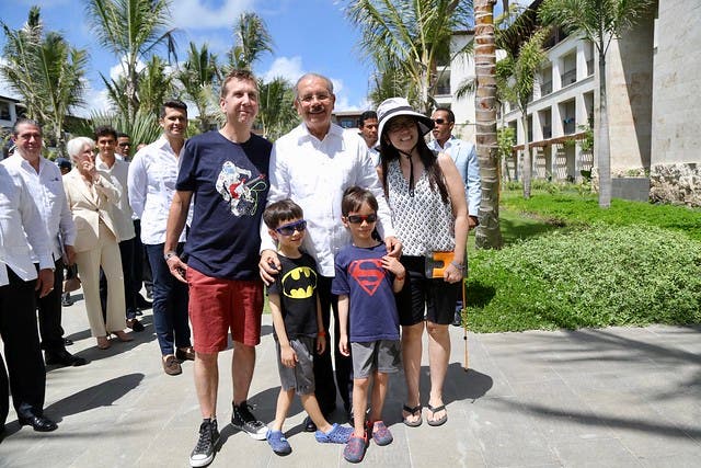 Danilo Medina asiste a inauguración de Lopesan Costa Bávaro Resort, Spa & Casino