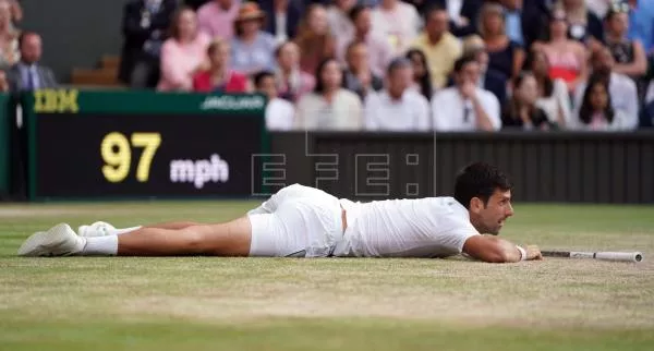 Djokovic vence a Federer y logra su quinto título en Wimbledon