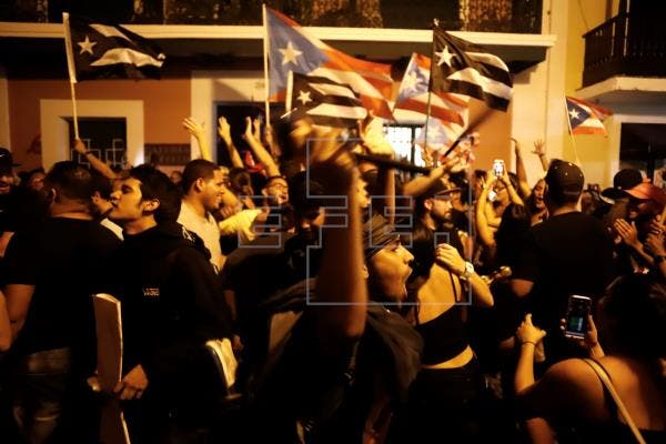 Puerto Rico vive momento cumbre con renuncia de gobernador por fuerza popular