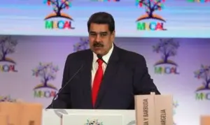 Maduro denuncia ante los No Alineados las “sanciones ilegales” de EEUU