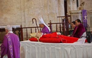 Cuba rinde honor al cardenal Ortega en su parroquia, la Catedral de La Habana