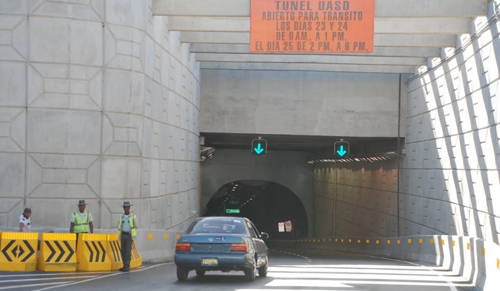 Obras públicas cerrará varios túneles y elevados a partir del hoy por mantenimiento