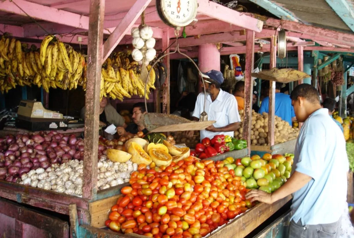 Productos de la canasta básica aumentan precios entre 10 y 30 pesos