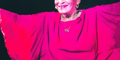 Omara Portuondo, la gran dama del son cubano se retira definitivamente de los escenarios tras desmayo 