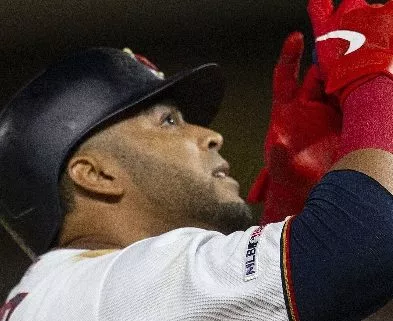 Nelson Cruz no tendrá  operarse de la muñeca