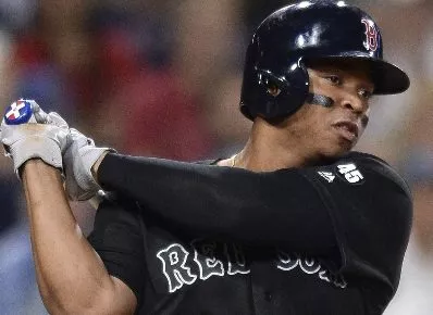 Rafael Devers, Ketel Marte y Carlos Santana, bateadores más  mejorados de las Mayores