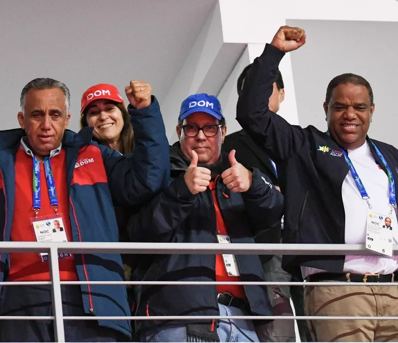 Ministro de Deportes exhorta al país desfilar junto a nuestros atletas participaron en Panam