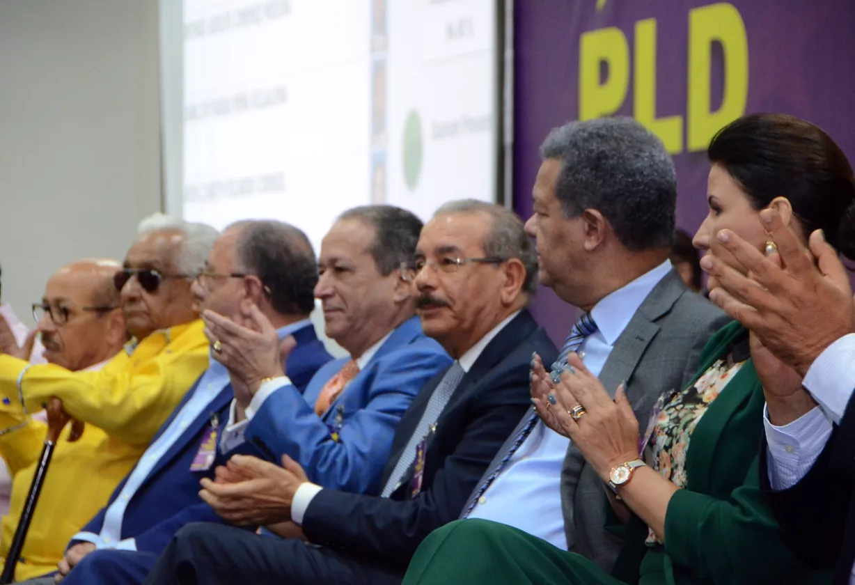 El PLD despeja camino con la escogencia de once precandidatos