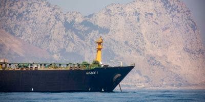 El petrolero iraní “Grace 1” abandona el puerto de Gibraltar